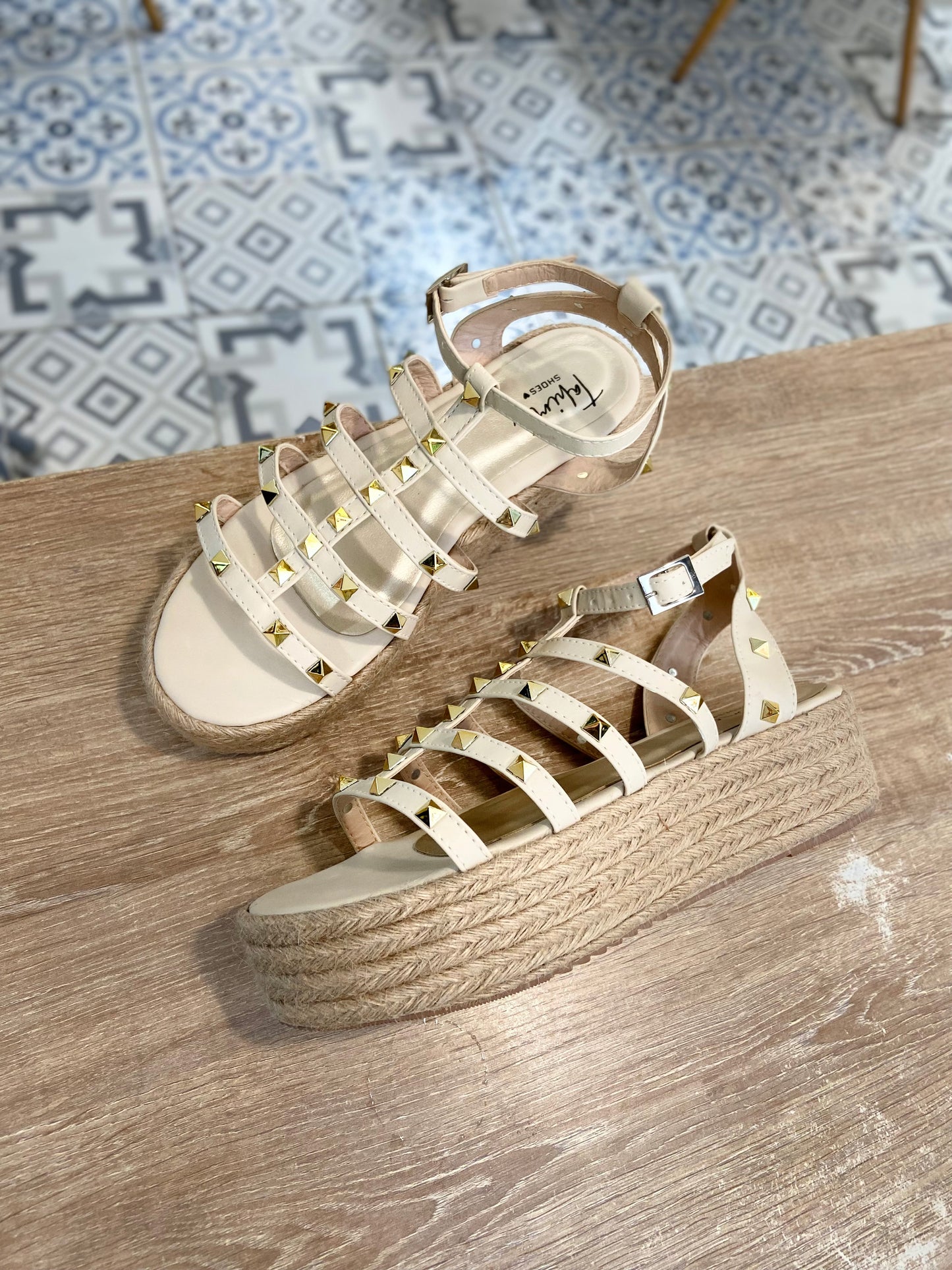 NUEVAS SANDALIAS TACH - ESTILO SIN SACRIFICAR COMODIDAD ✨